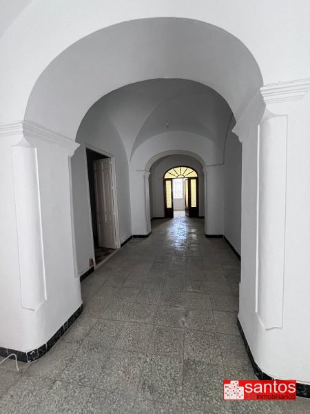 CASA EN VENTA EN DON BENITO (SEMICENTRO)