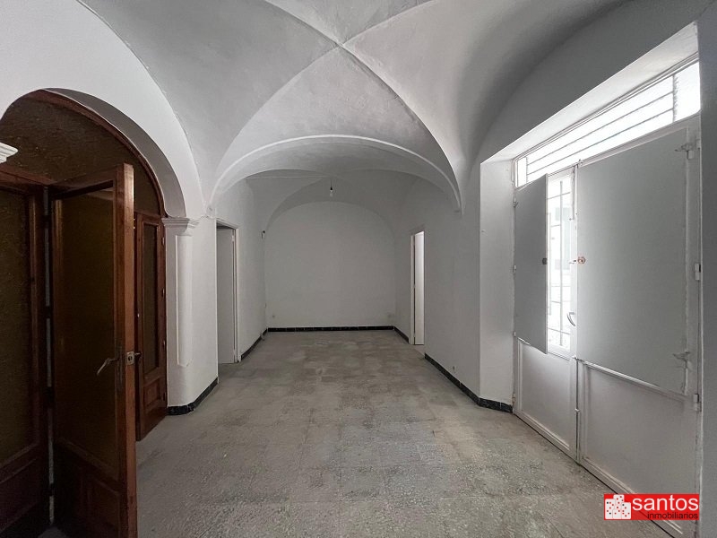 CASA EN VENTA EN DON BENITO (SEMICENTRO)