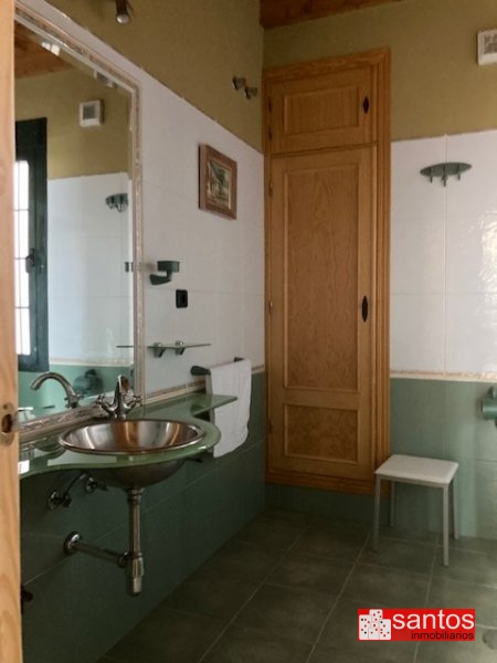 CASA EN VENTA EN SANTA AMALIA