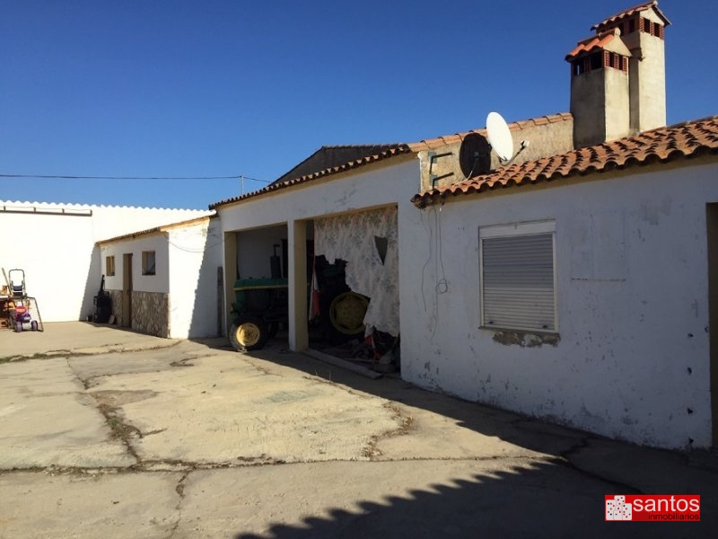 CASA EN VENTA EN VIVARES