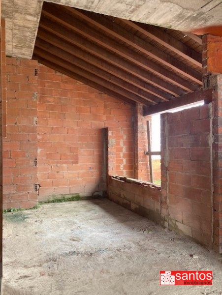 CASA EN VENTA EN CASTUERA
