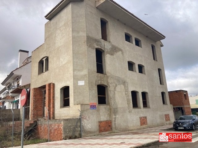 CASA EN VENTA EN CASTUERA