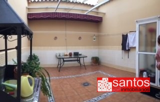 CASA EN VENTA EN DON BENITO (SAN SEBASTIÁN)