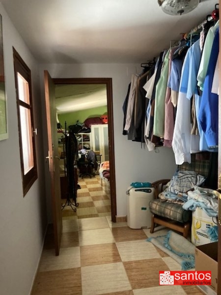 CASA EN VENTA EN MIAJADAS