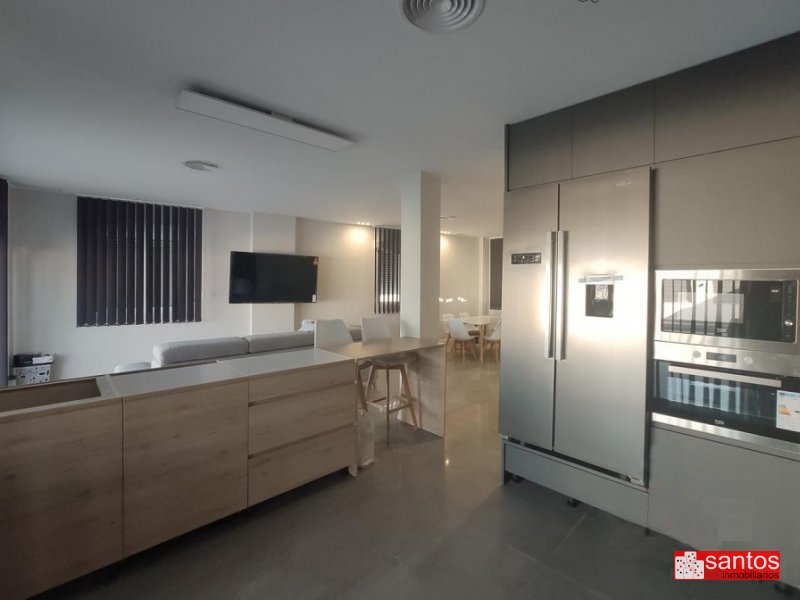 CASA EN VENTA EN VILLANUEVA DE LA SERENA