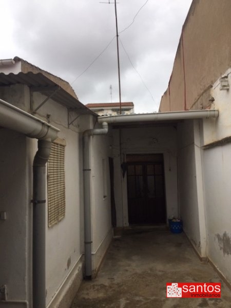 CASA EN VENTA EN VILLANUEVA DE LA SERENA