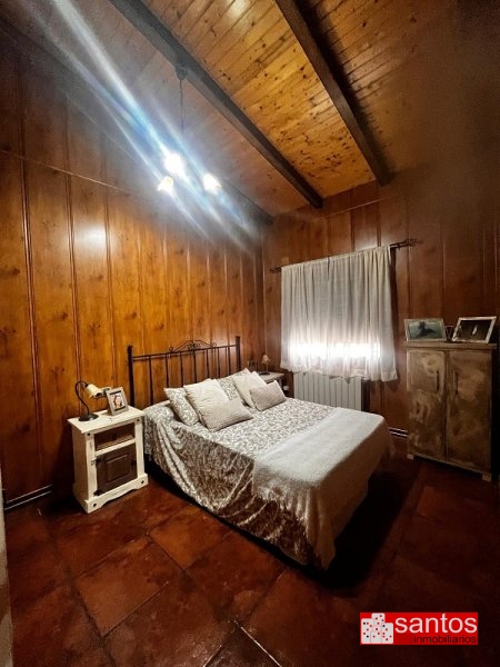 CASA EN VENTA EN EL TORVISCAL