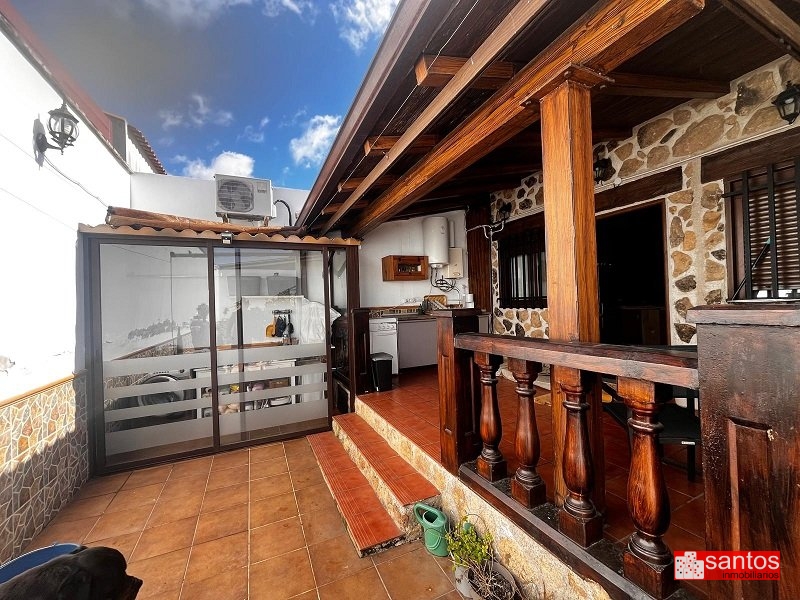 CASA EN VENTA EN EL TORVISCAL