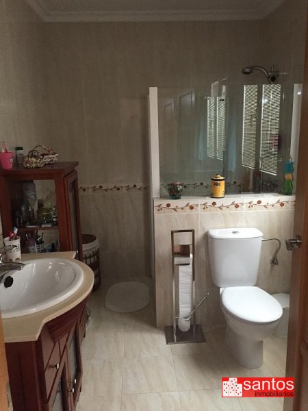 CASA EN VENTA EN DON BENITO (SAN GREGORIO)