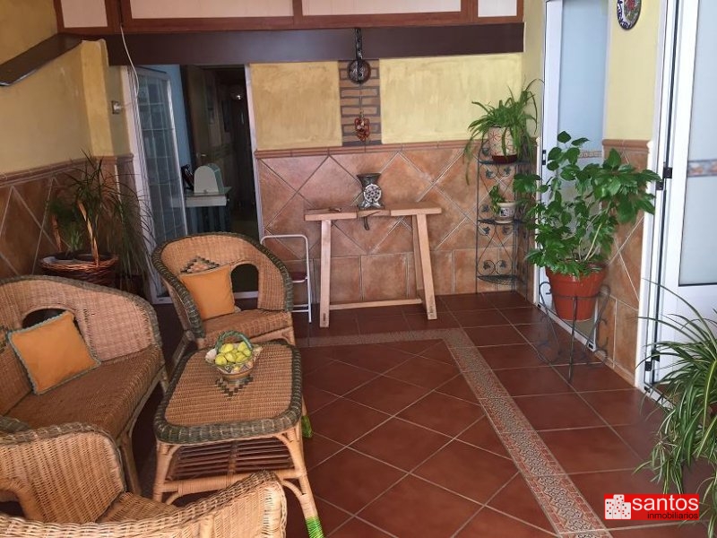 CASA EN VENTA EN DON BENITO (SAN GREGORIO)