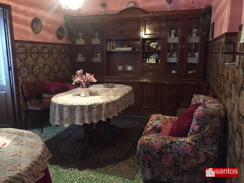 CASA EN VENTA EN VILLANUEVA DE LA SERENA