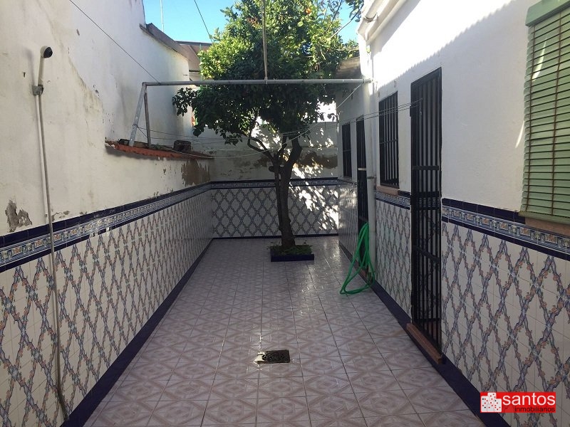 CASA EN VENTA EN VILLANUEVA DE LA SERENA