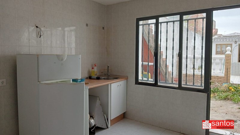 CASA EN VENTA EN NAVALVILLAR DE PELA