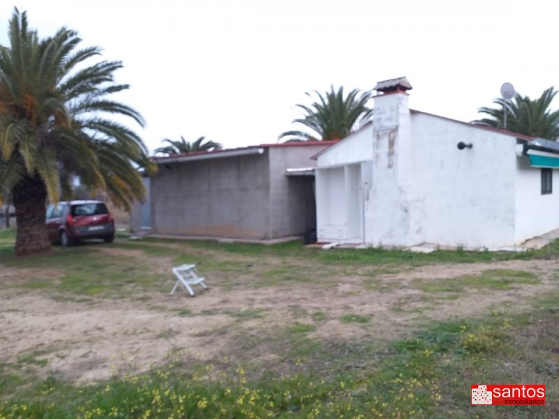 CHALET EN VENTA EN MADRIGALEJO