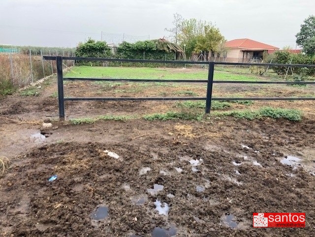 CHALET EN VENTA EN DON BENITO (SEMICENTRO)