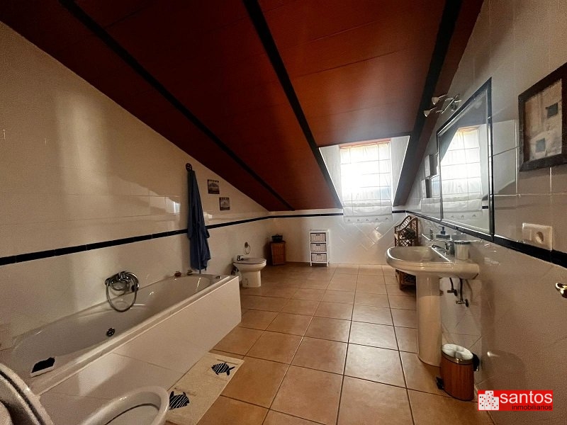 CHALET EN VENTA EN DON BENITO (LAS ARENAS)