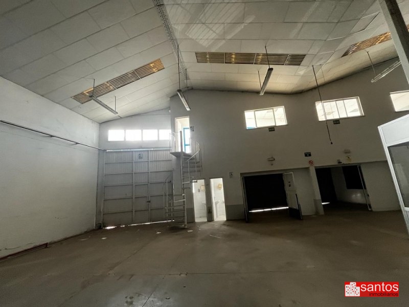 NAVE EN ALQUILER EN DON BENITO
