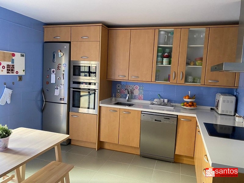 UNIFAMILIAR EN VENTA EN DON BENITO (AVDA. VEGAS ALTAS)
