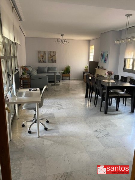 UNIFAMILIAR EN VENTA EN DON BENITO (AVDA. VEGAS ALTAS)