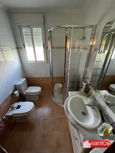 UNIFAMILIAR EN VENTA EN DON BENITO (AVDA. VEGAS ALTAS)