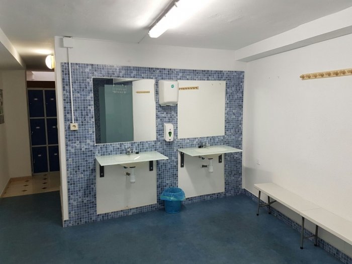 LOCAL EN TRASPASO EN DON BENITO