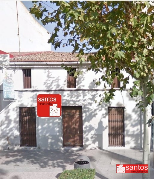 CASA EN VENTA EN DON BENITO (AVDA. DE LA CONSTITUCIÓN)