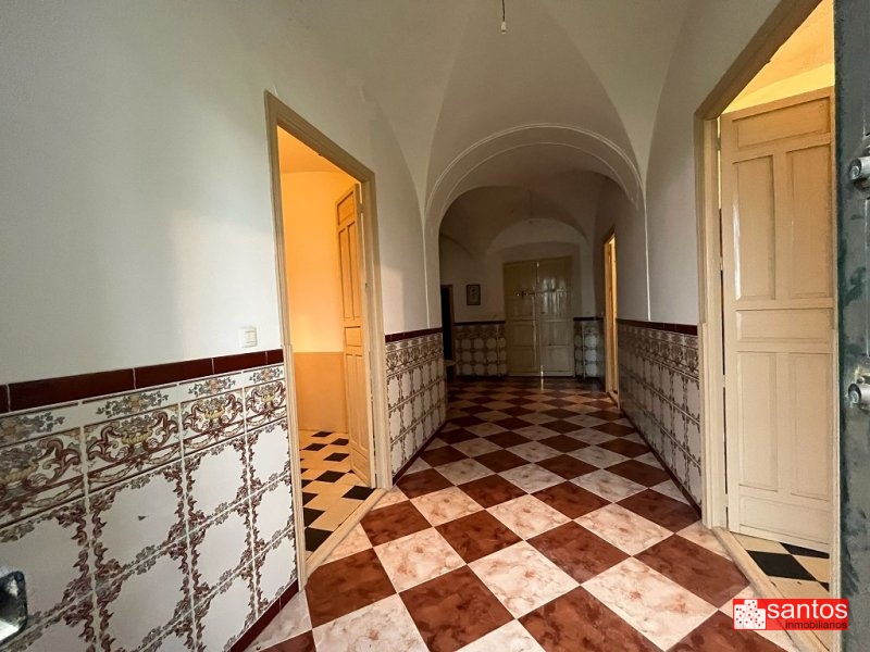 CHALET EN VENTA EN CAMPANARIO