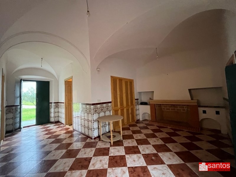 CHALET EN VENTA EN CAMPANARIO