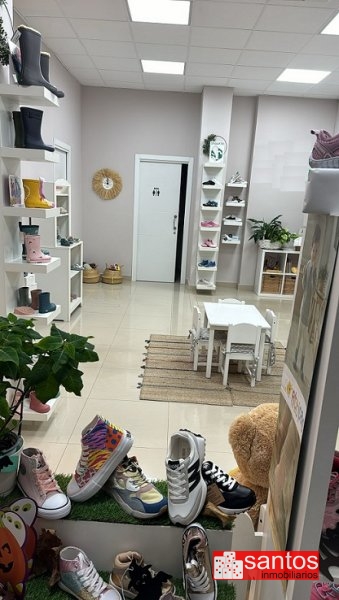 LOCAL EN VENTA EN DON BENITO (SAN MARCOS)