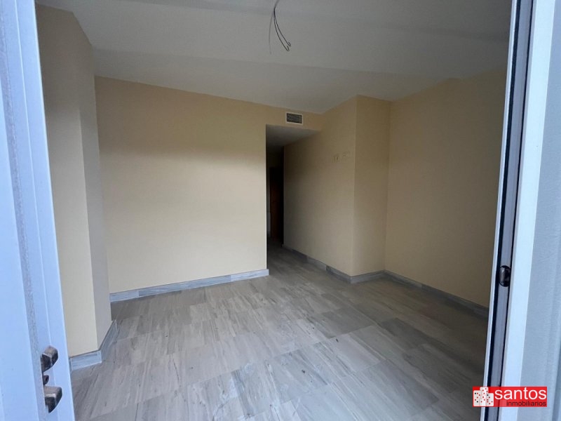 ÁTICO EN VENTA EN DON BENITO (AVDA. DEL PILAR)