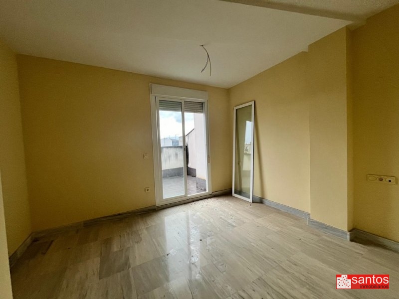 ÁTICO EN VENTA EN DON BENITO (AVDA. DEL PILAR)