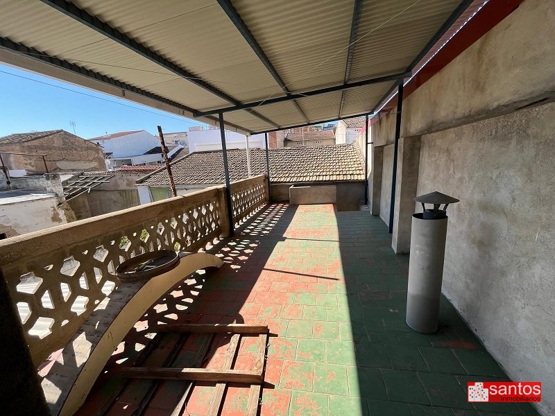 CASA EN VENTA EN DON BENITO (AVDA. ALONSO MARTÍN)
