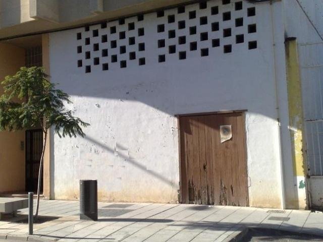 LOCAL EN ALQUILER EN VILLANUEVA DE LA SERENA (CENTRO)