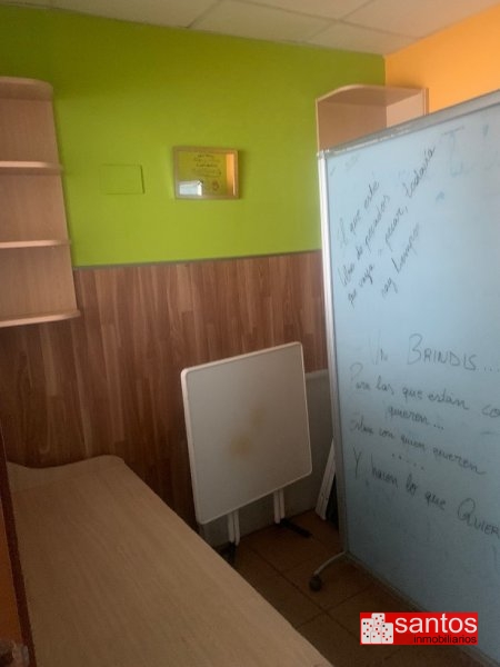 LOCAL EN ALQUILER EN DON BENITO (POLIGONO LAS CUMBRES)