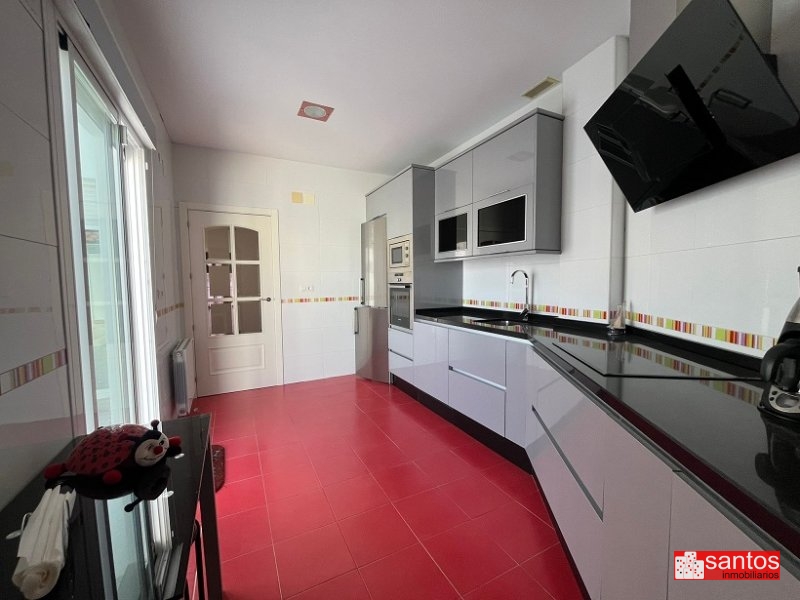 CASA EN VENTA EN DON BENITO (CENTRO)