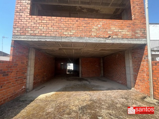 PISO EN VENTA EN VILLANUEVA DE LA SERENA (CENTRO)