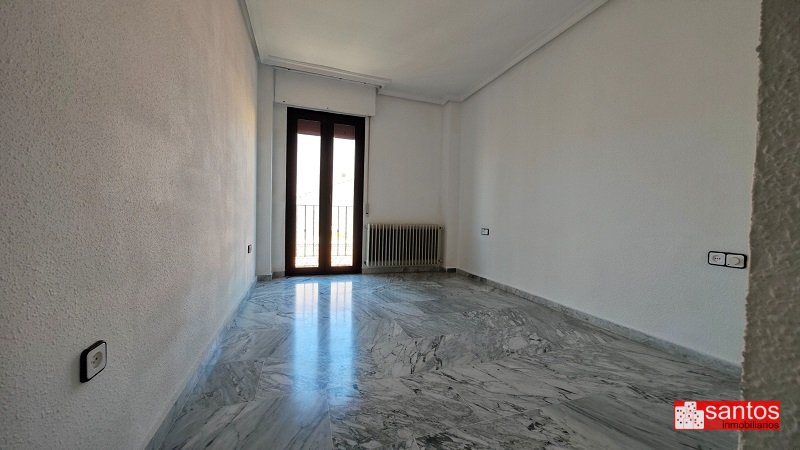 PISO EN VENTA EN DON BENITO