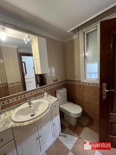 PISO EN VENTA EN DON BENITO (AVDA. ALONSO MARTÍN)