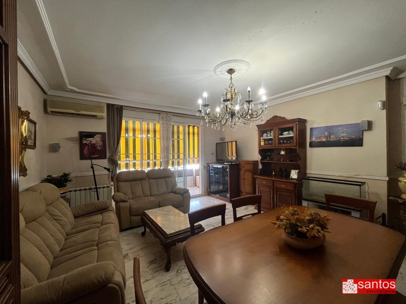 PISO EN VENTA EN DON BENITO (AVDA. ALONSO MARTÍN)