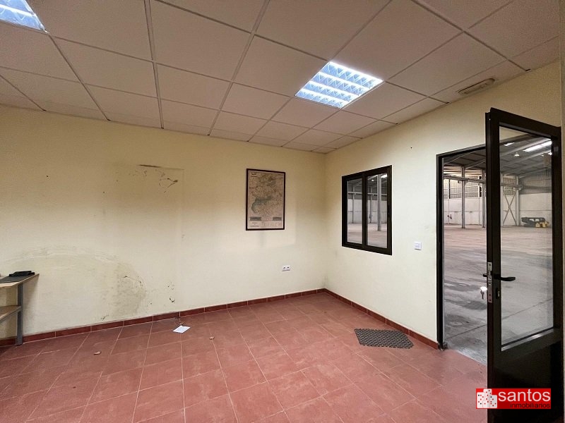 NAVE EN ALQUILER EN TRUJILLO